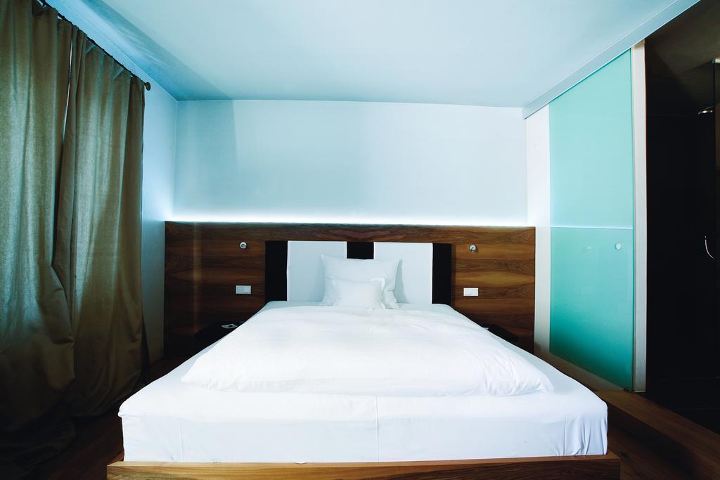 Fruehstueckshotel Im Goldschmiedehaus กรีสเคอร์เคน ห้อง รูปภาพ
