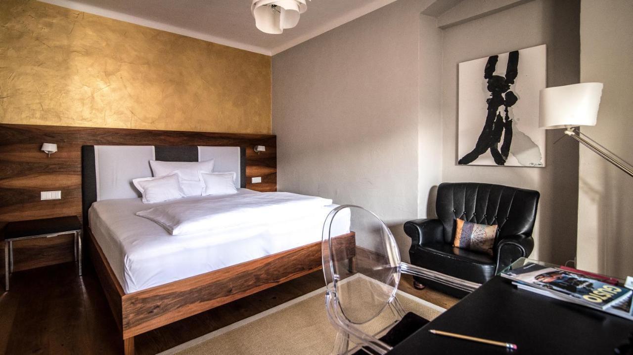 Fruehstueckshotel Im Goldschmiedehaus กรีสเคอร์เคน ภายนอก รูปภาพ